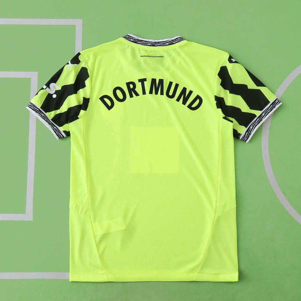 2526 season Borussia Dortmund Concept version Player version