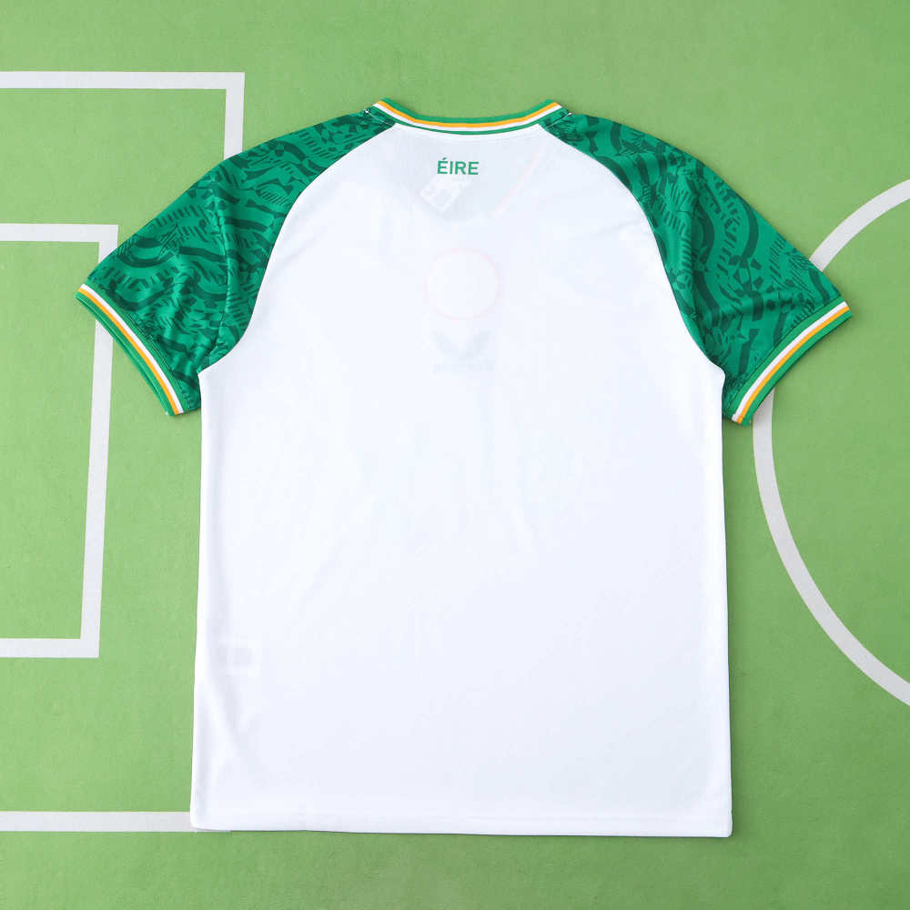 2526 season Ireland away Fan version