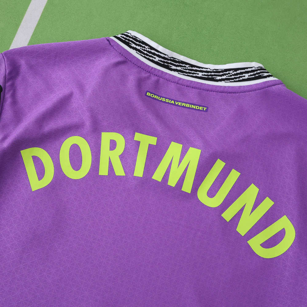 2526 season Borussia Dortmund Concept version Player version