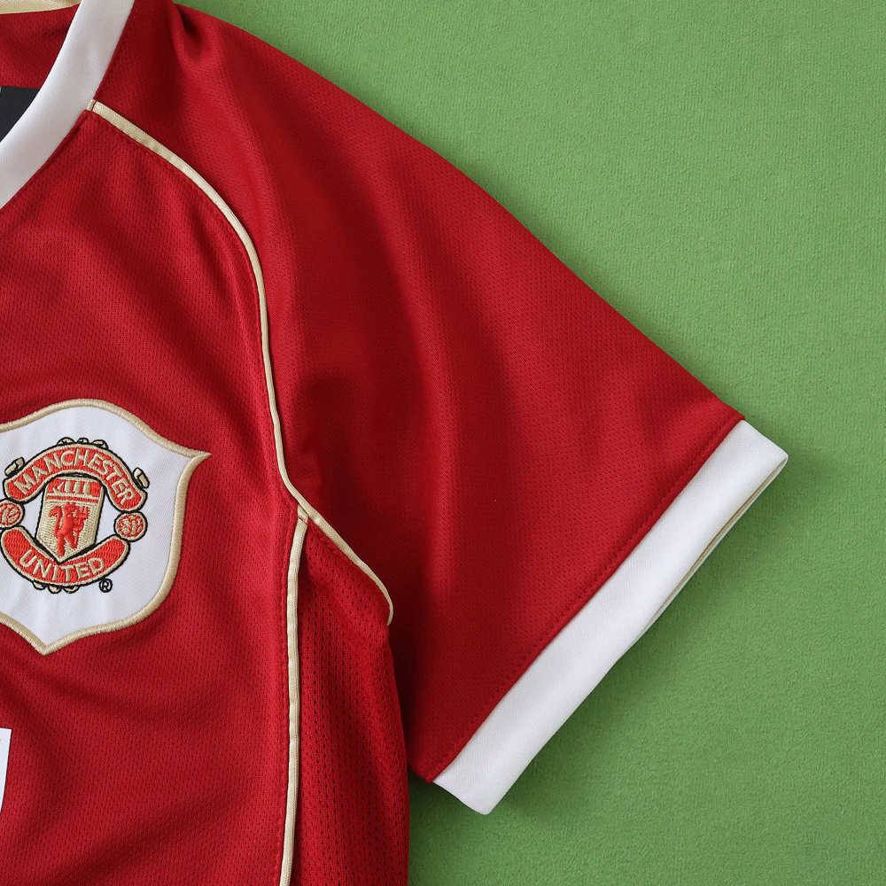 0607 season Manchester United F.C. home Kids kit
