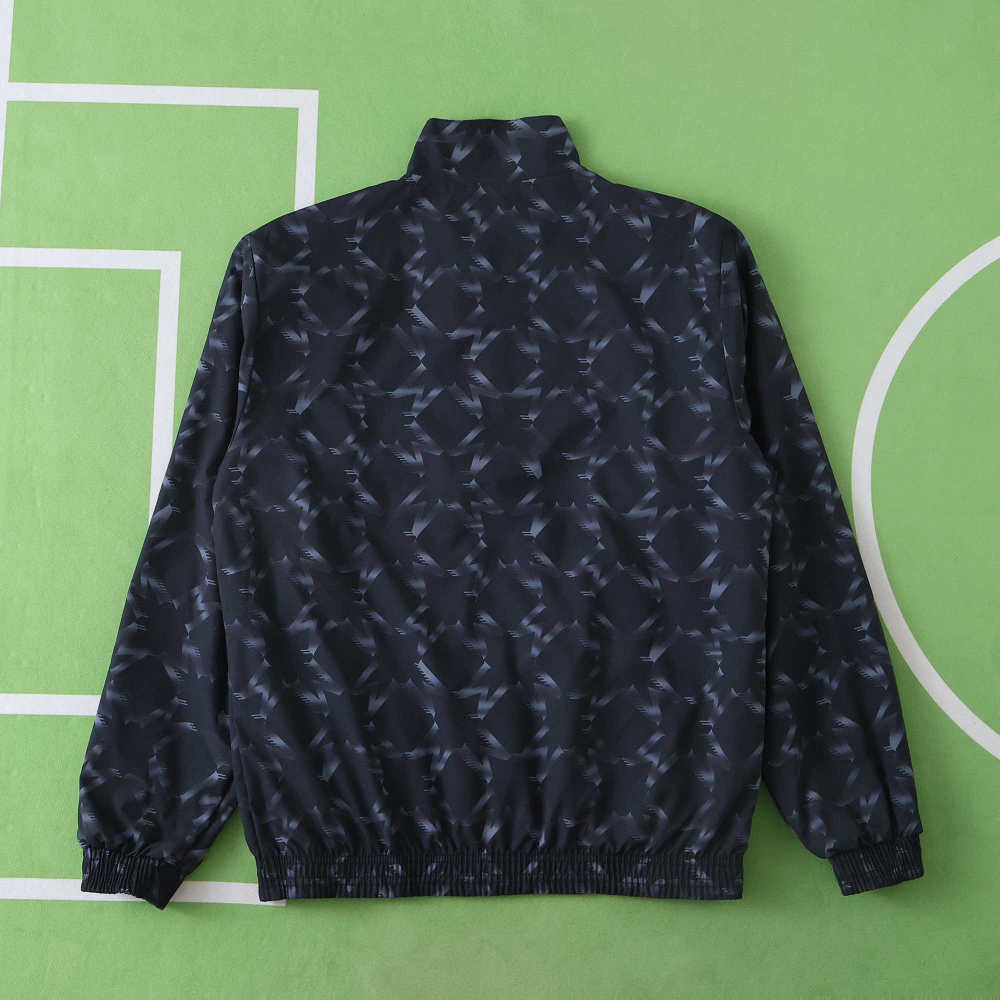 2425 Manchester United F.C. Wear on both sides windbreaker