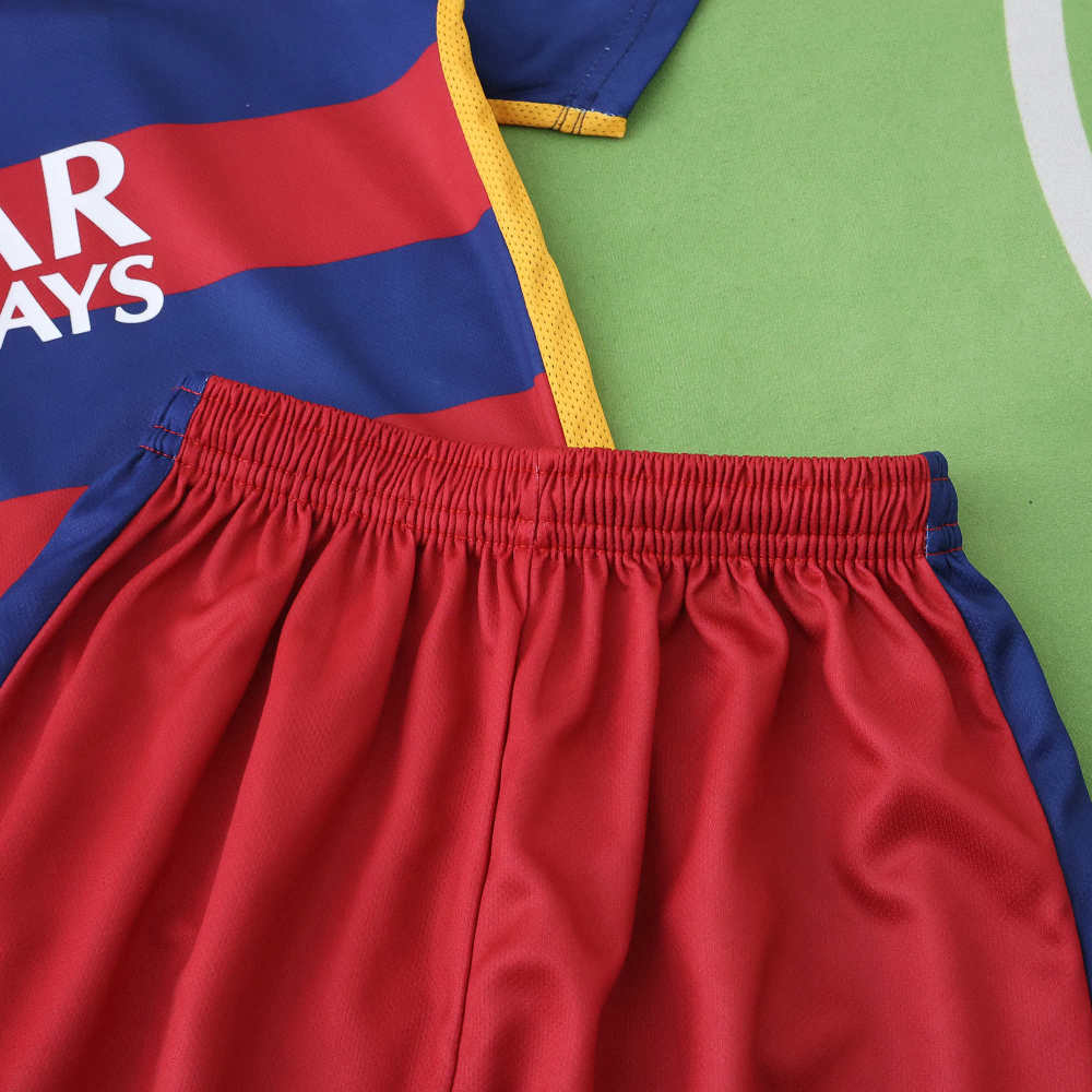 1516 season FC Barcelona / Barça home Kids kit