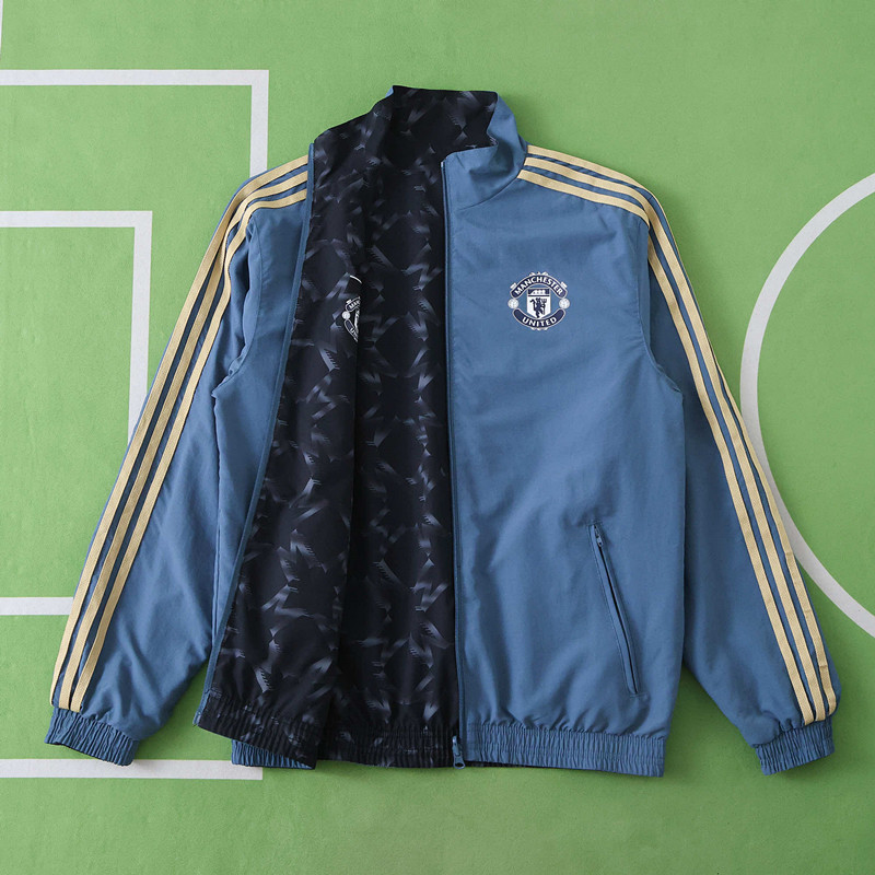 2425 Manchester United F.C. Wear on both sides windbreaker