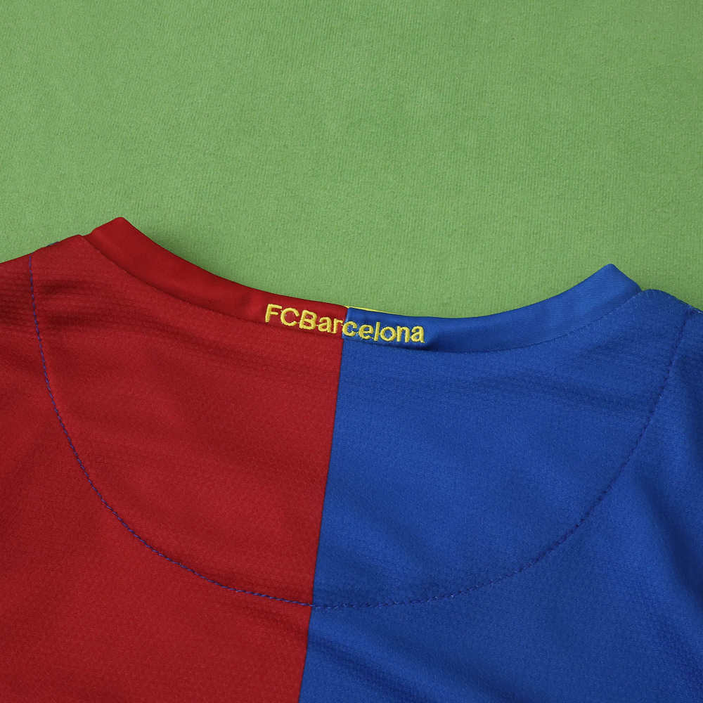 0607 season FC Barcelona / Barça  home Kids kit