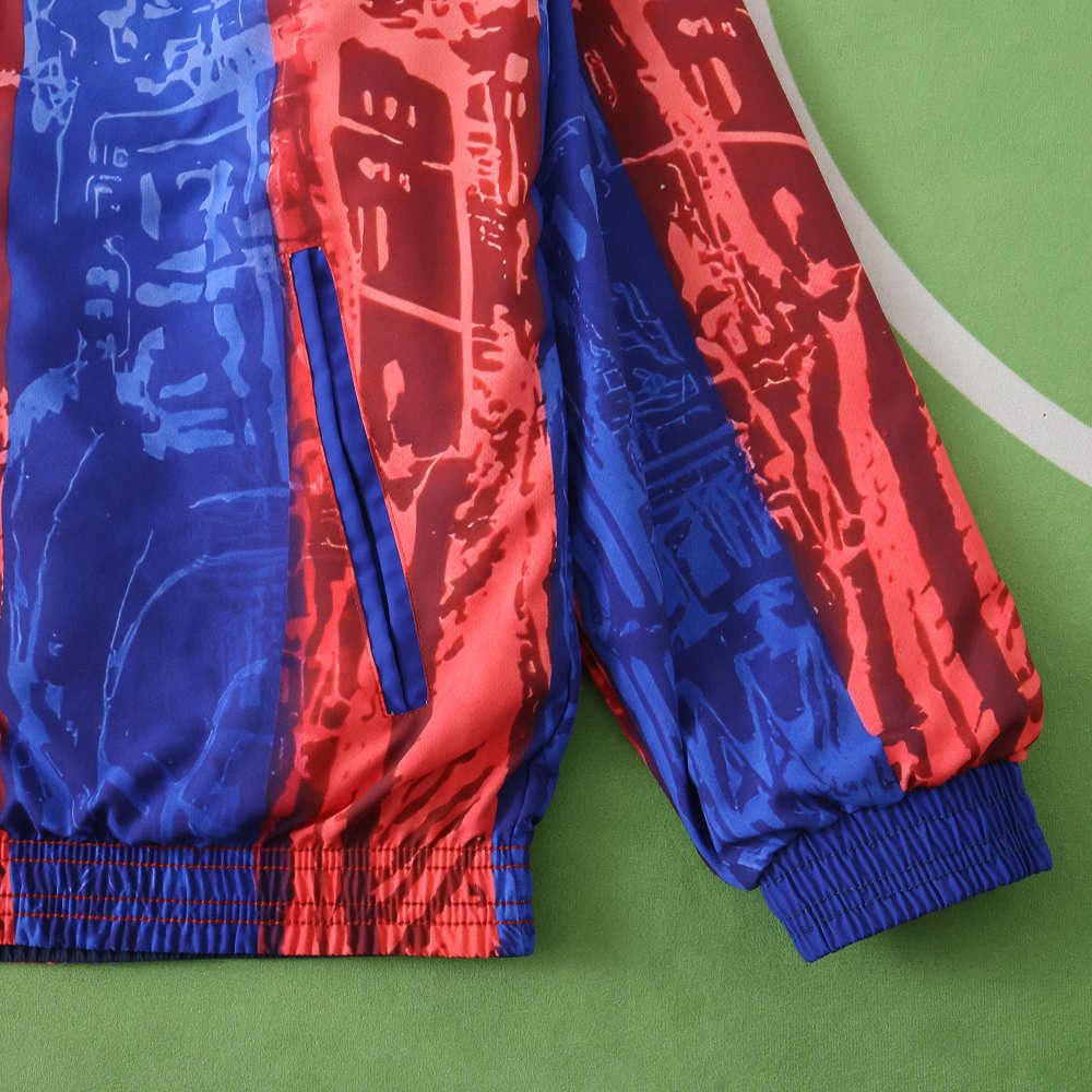 2425 FC Barcelona / Barça Wear on both sides windbreaker