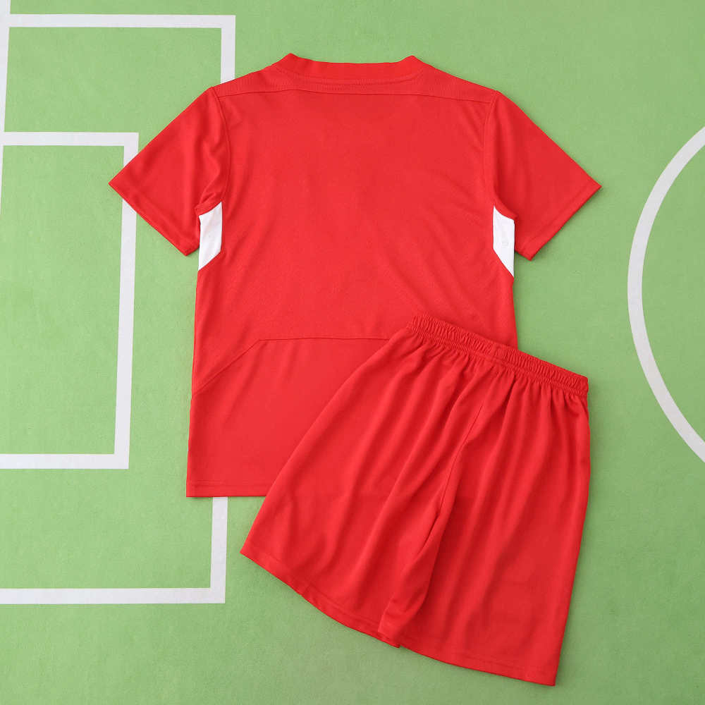 0405 season Liverpool F.C. home Kids kit