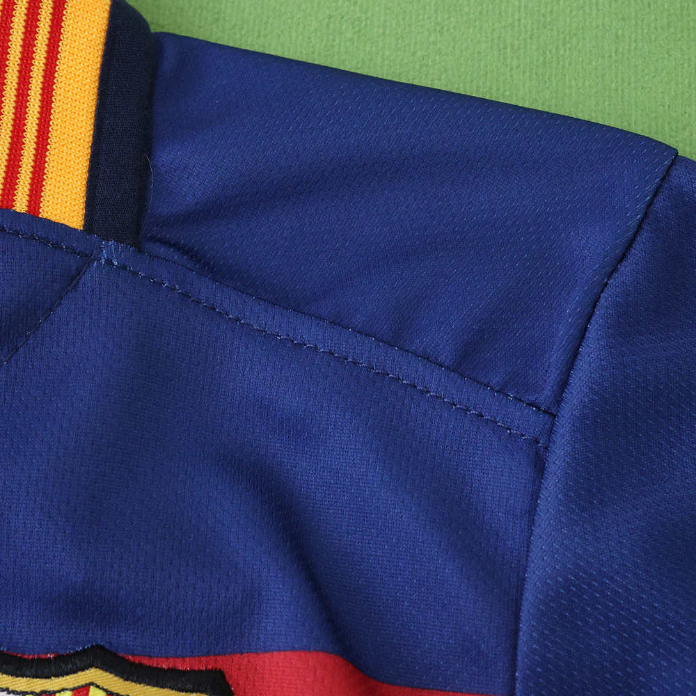 1516 season FC Barcelona / Barça home Kids kit