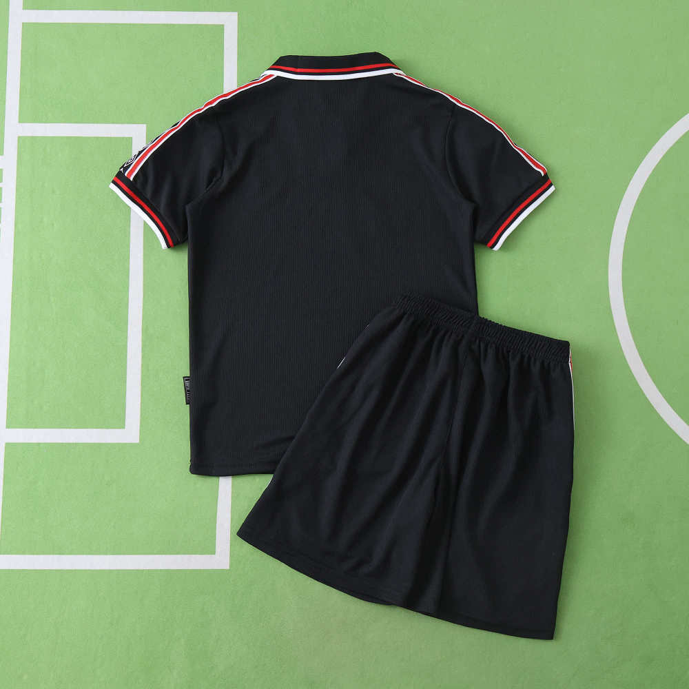 9899 season Manchester United F.C. away Kids kit