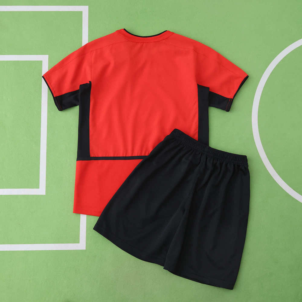 0204 season Newcastle United F.C. home Kids kit