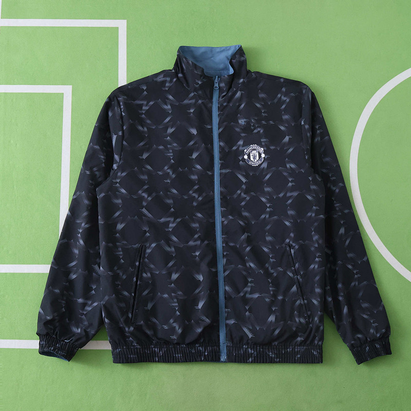 2425 Manchester United F.C. Wear on both sides windbreaker