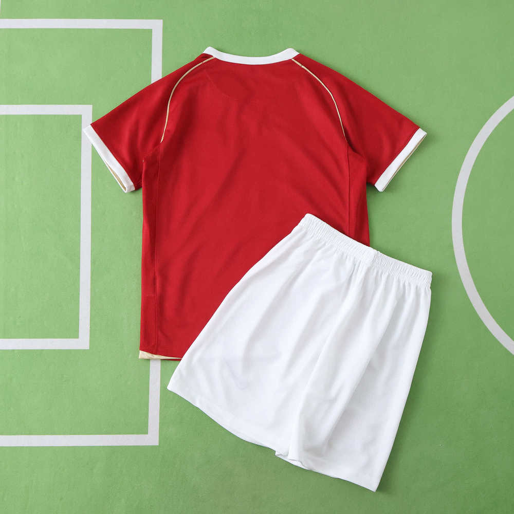 0607 season Manchester United F.C. home Kids kit