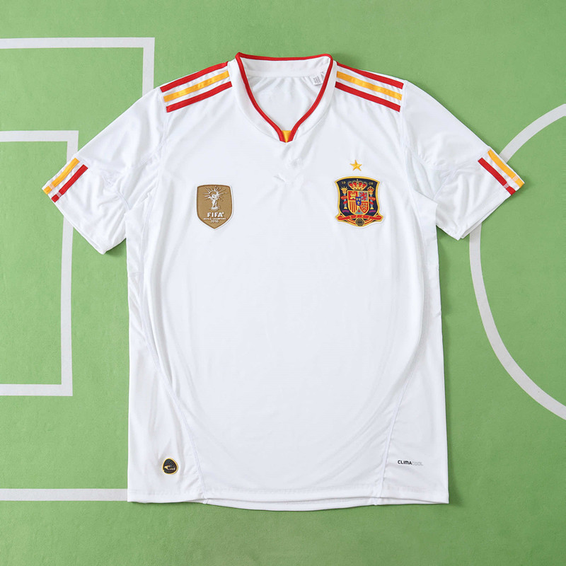 2010 season Spain away retro Fan version