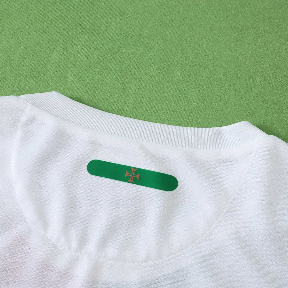 2010 season Portugal away retro Fan version