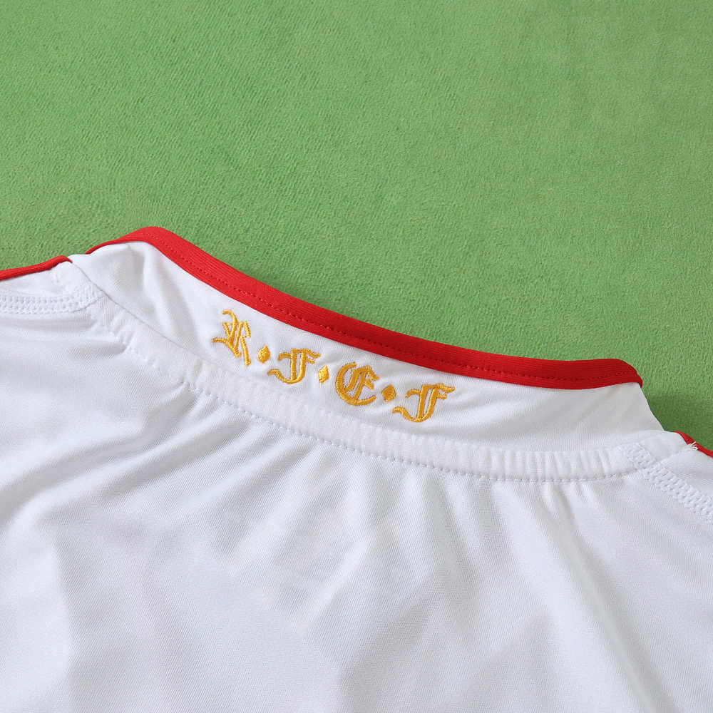2010 season Spain away retro Fan version