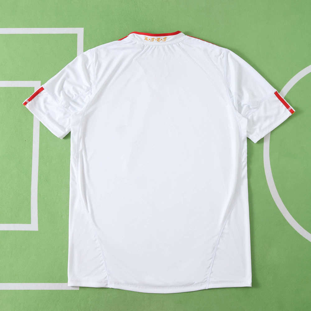 2010 season Spain away retro Fan version