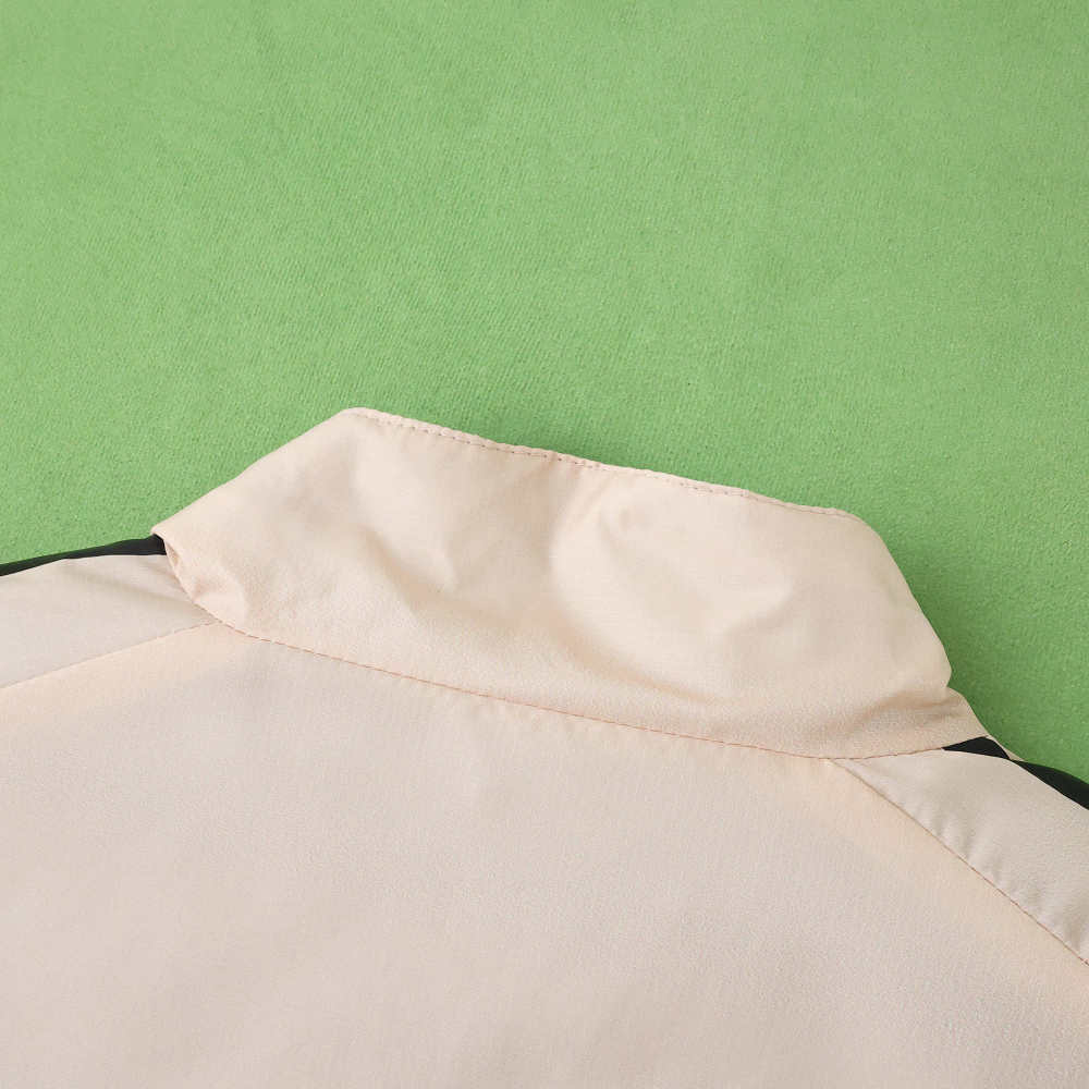 2425 Italy Wear on both sides windbreaker