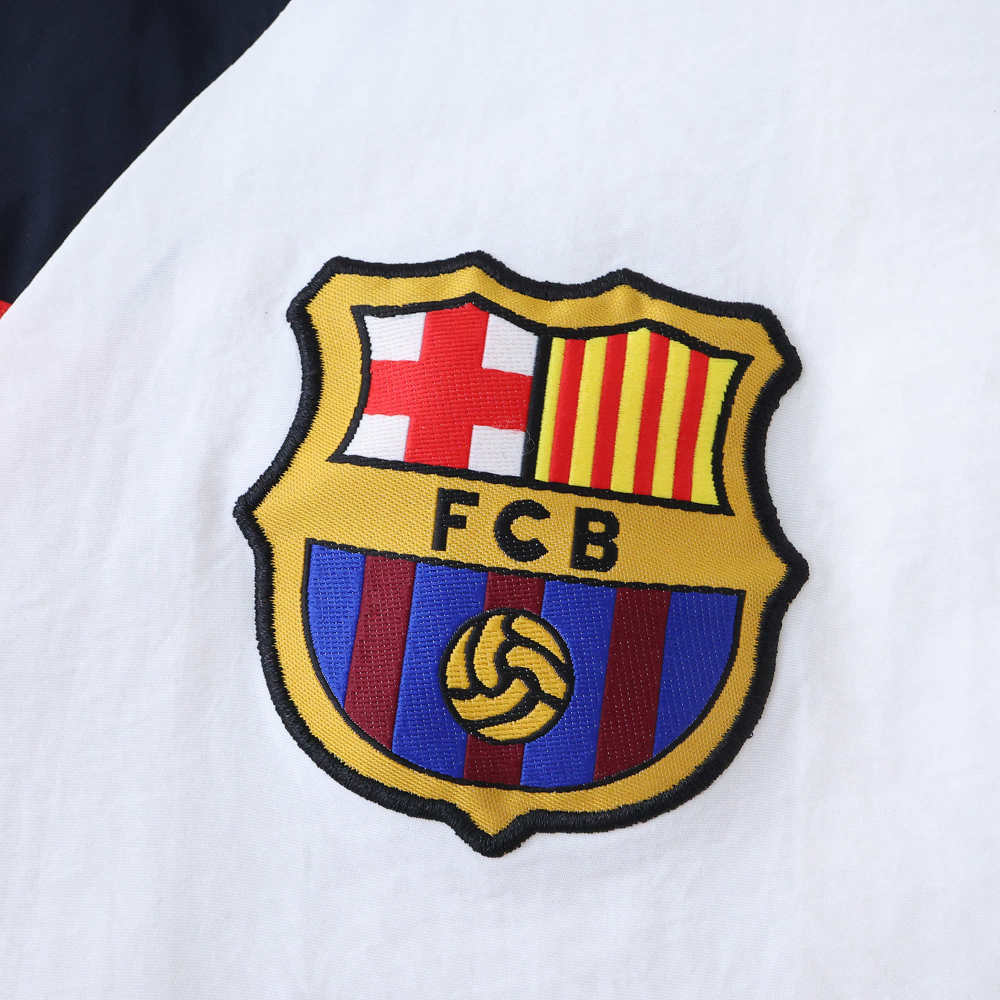 2425 FC Barcelona / Barça Hooded windbreaker