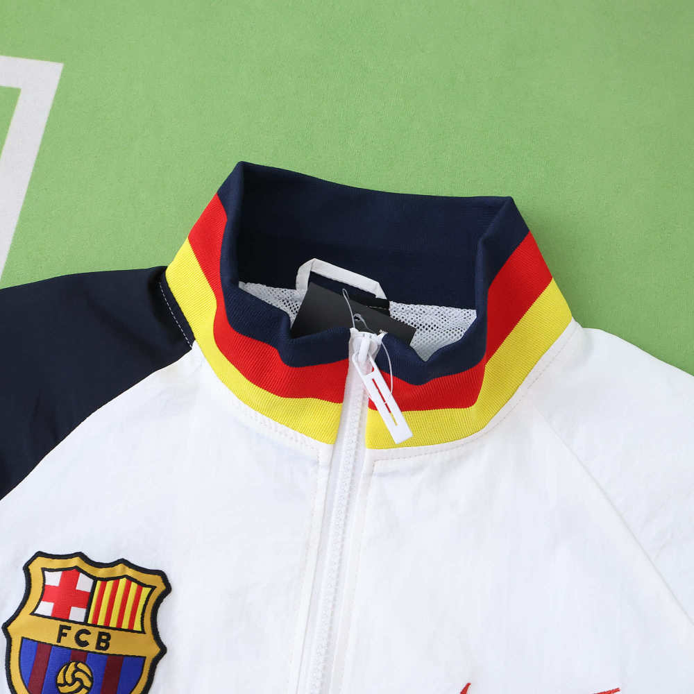 2425 FC Barcelona / Barça Hooded windbreaker