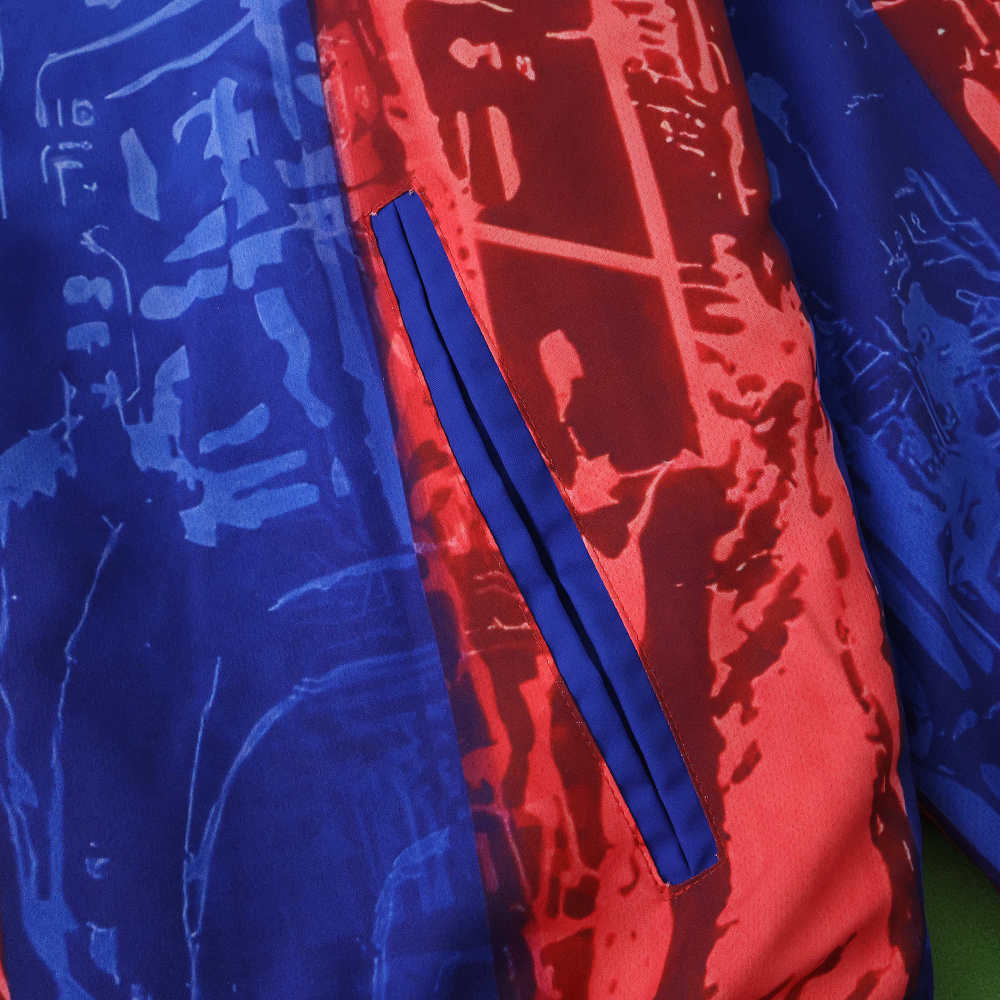 2425 FC Barcelona / Barça Wear on both sides windbreaker