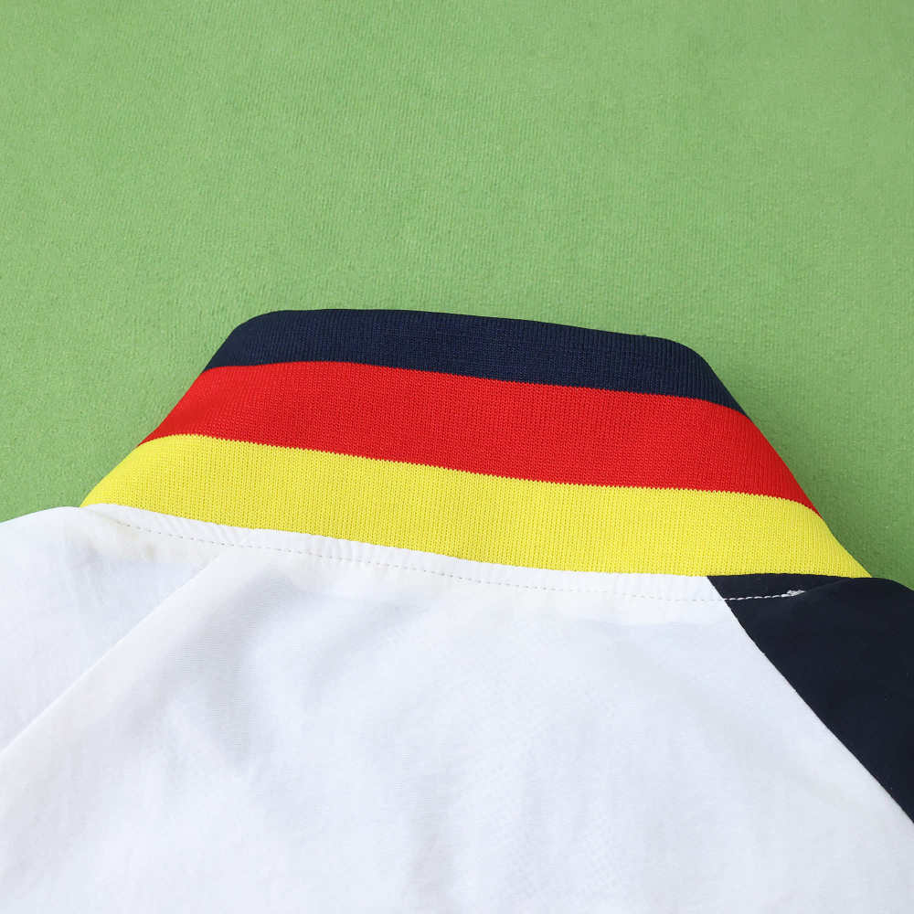2425 FC Barcelona / Barça Hooded windbreaker