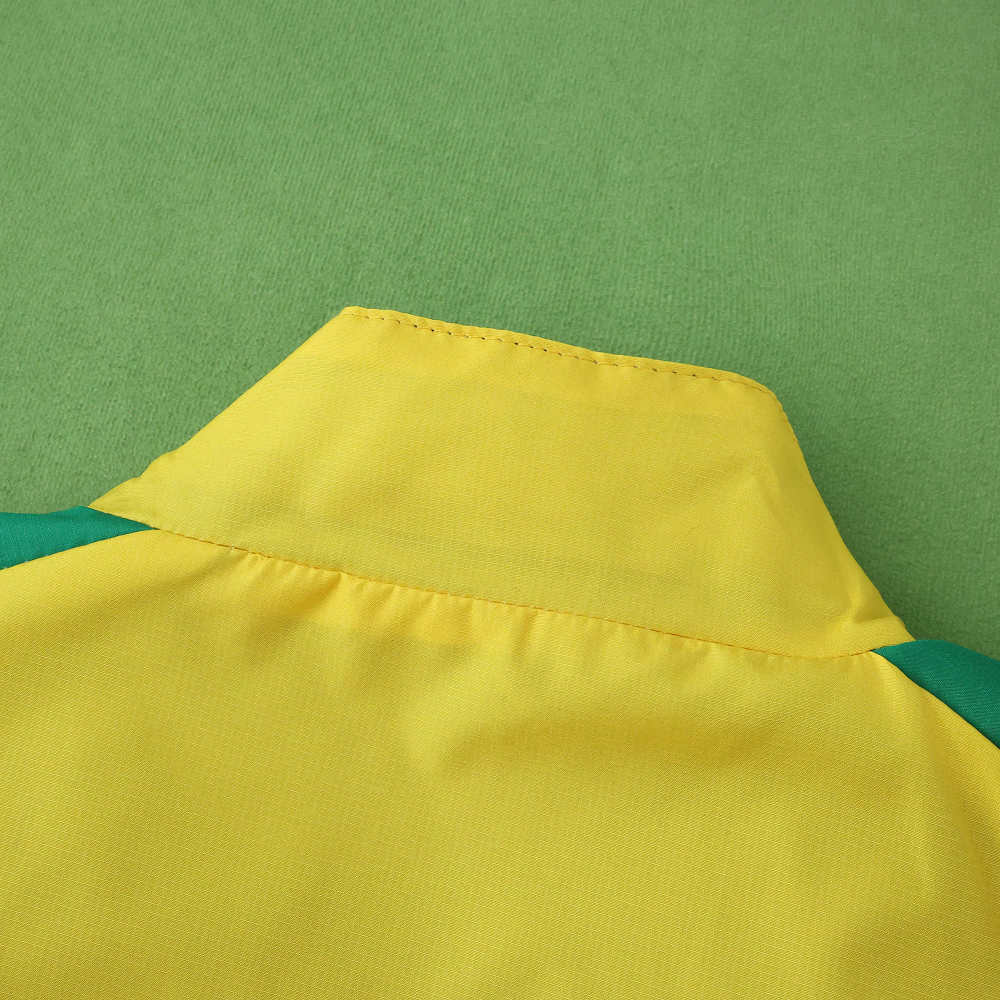 2425 Jamaica Wear on both sides windbreaker