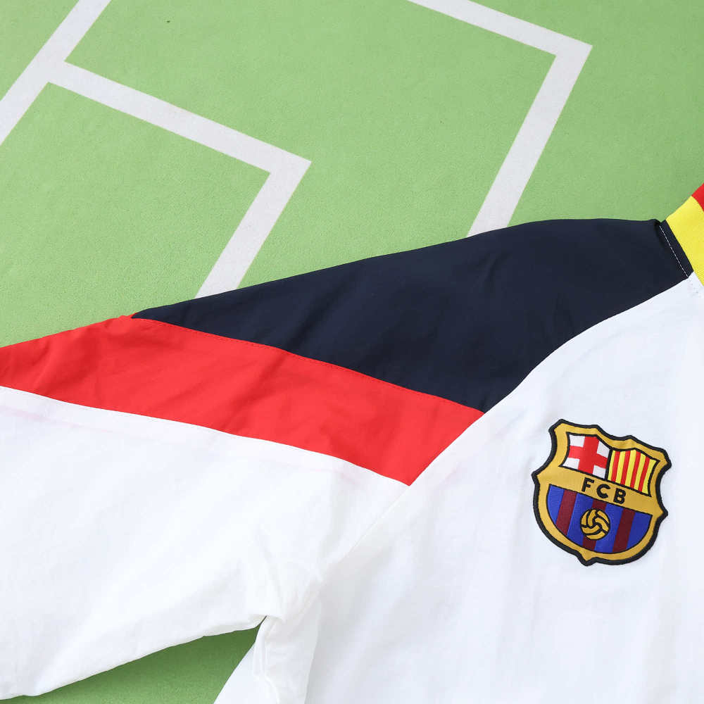 2425 FC Barcelona / Barça Hooded windbreaker