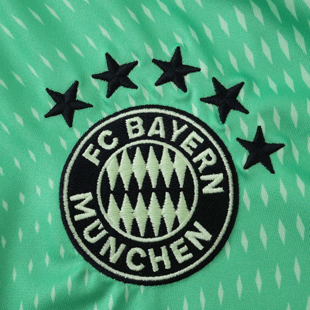 2526 season Fußball-Club Bayern München goalkeeper Fan version