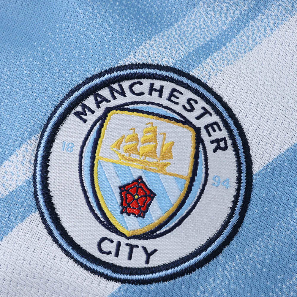 2526 season Manchester City F.C. home Kids kit