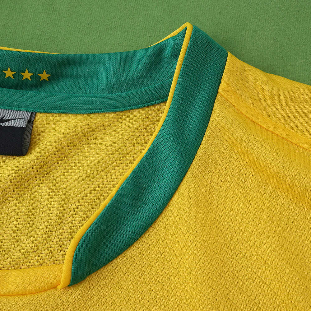 2006 season Brazil home Long sleeved retro Fan version