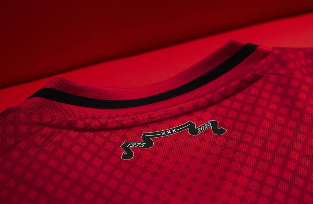 2526 season AFC Ajax home Fan version
