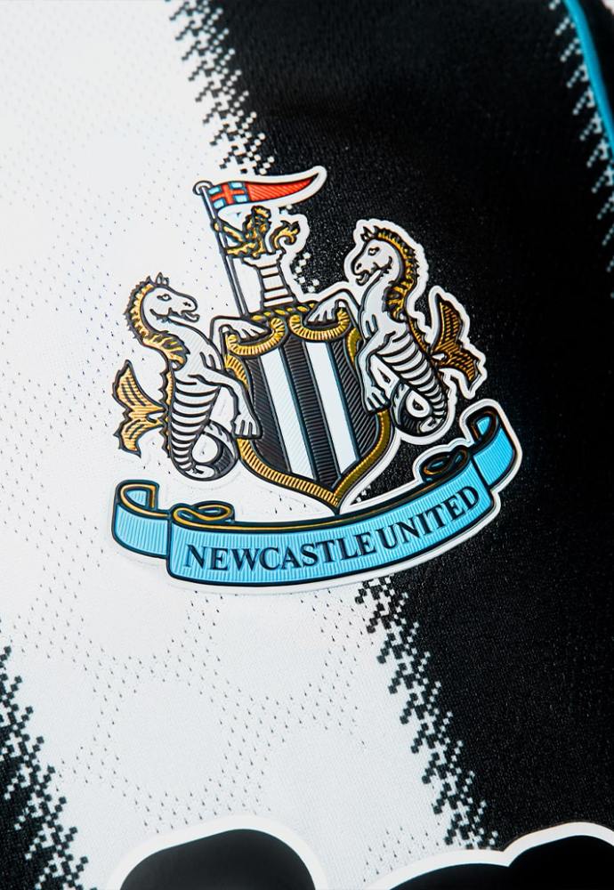 2526 season Newcastle United F.C. home Fan version
