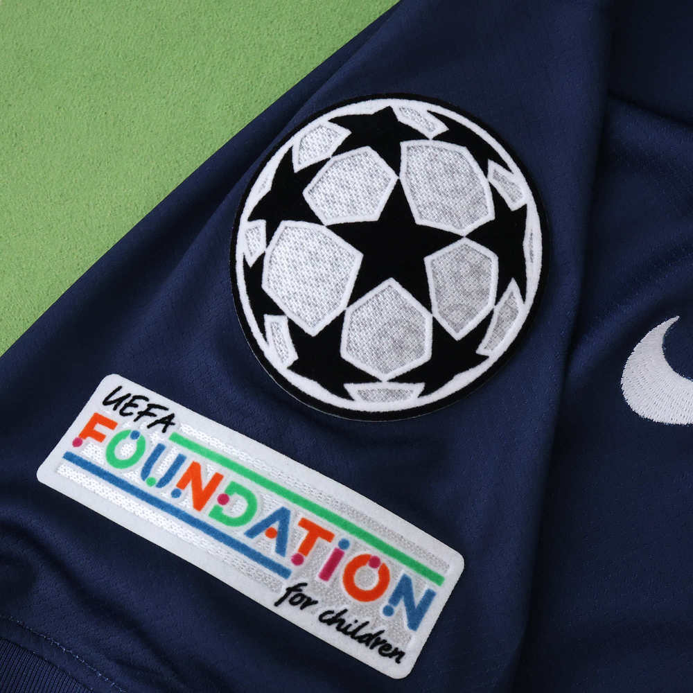 2425 season Paris Saint-Germain F.C. home finals Fan version