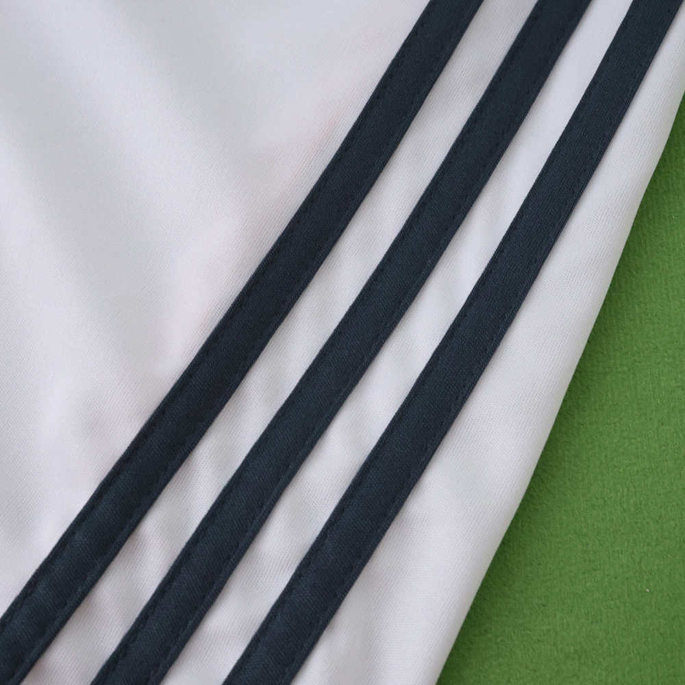 2526 season Fußball-Club Bayern München away shorts