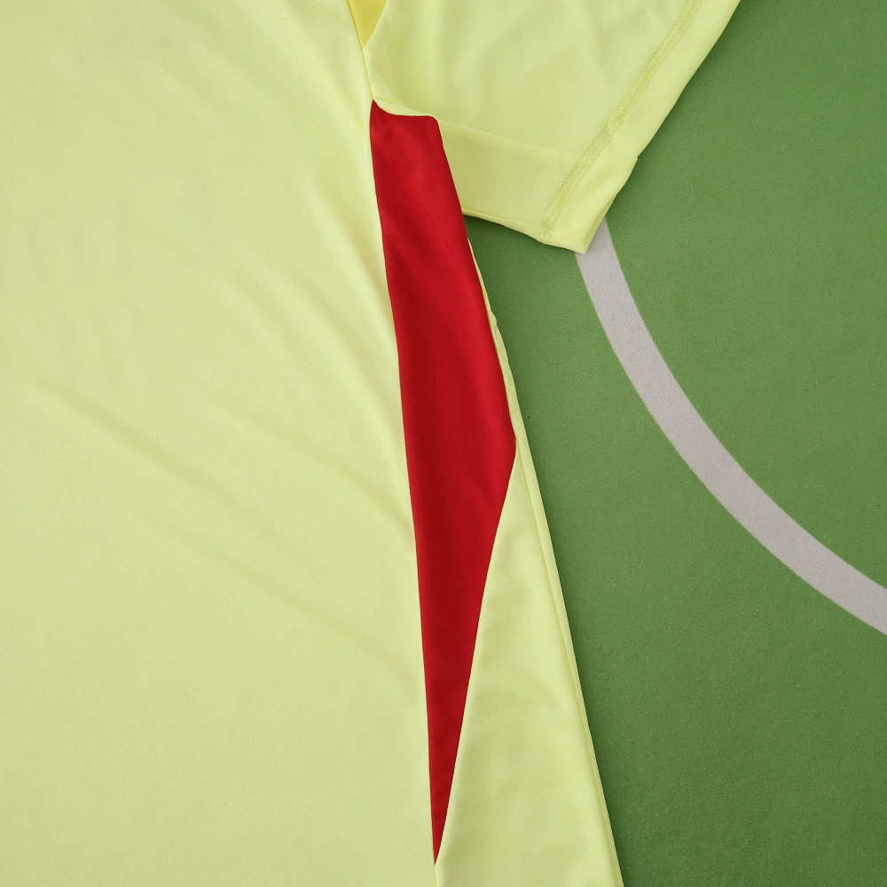 2526 season Arsenal F.C. goalkeeper Fan version