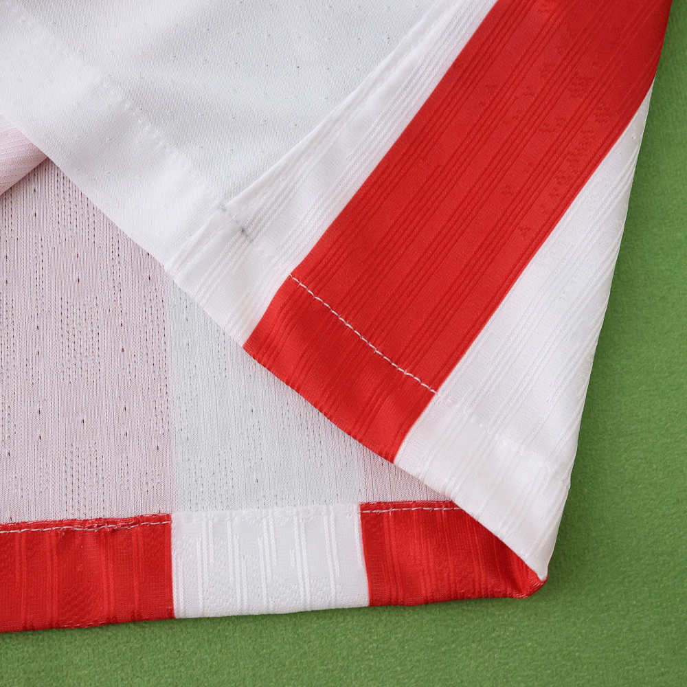 2526 season Club Atlético de Madrid home Player version