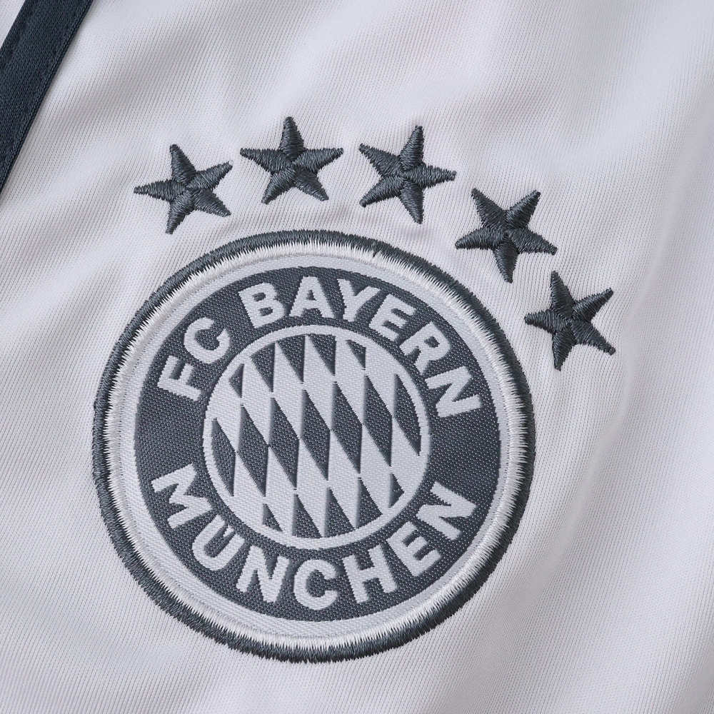 2526 season Fußball-Club Bayern München away shorts