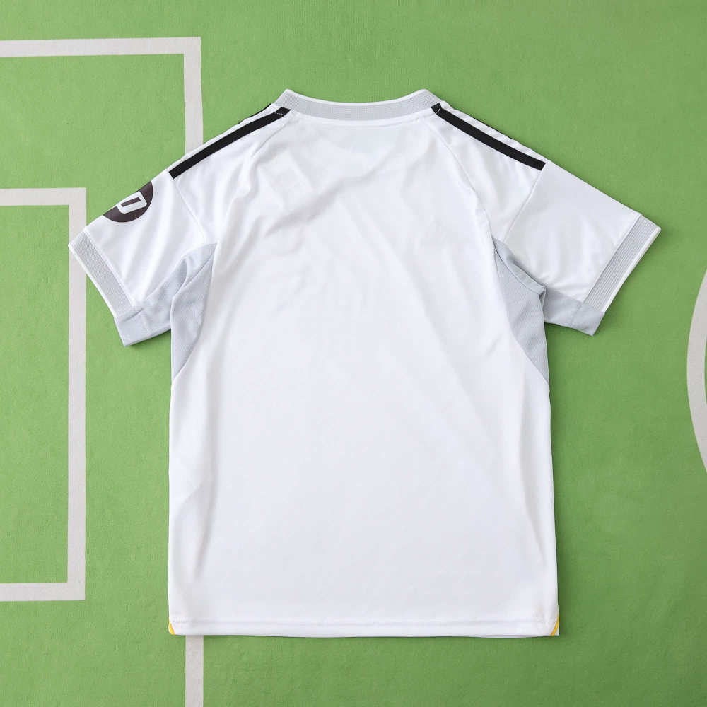 2526 season Real Madrid CF home Kids kit
