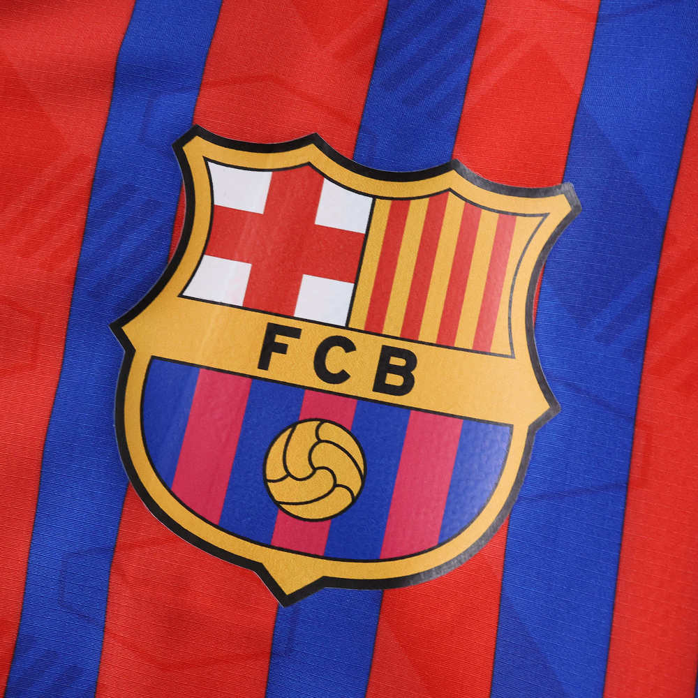 2526  FC Barcelona / Barça windbreaker