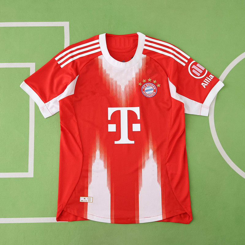 2526 season Fußball-Club Bayern München home Player version