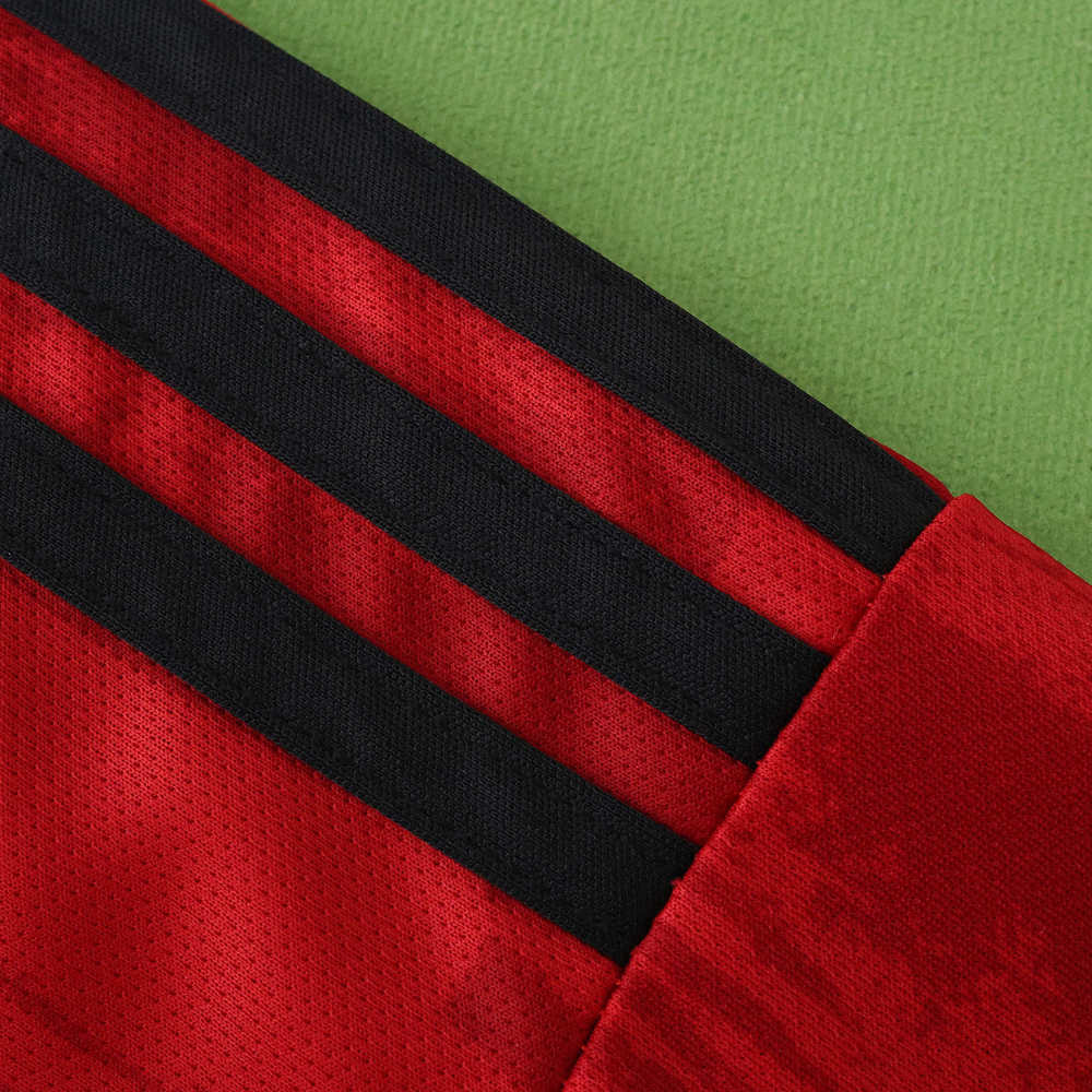 2526 season Manchester United F.C. home Fan version