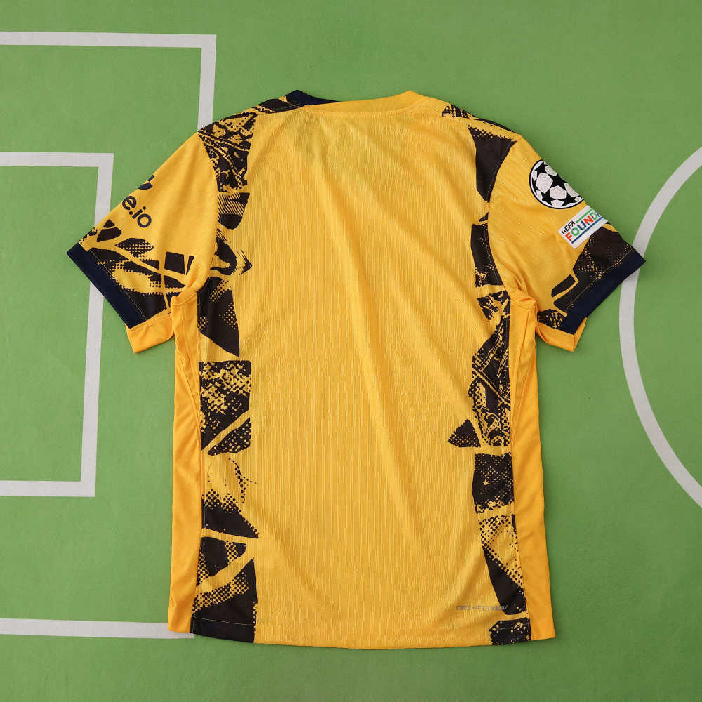2425 season F.C. Internazionale Milano third finals Player version