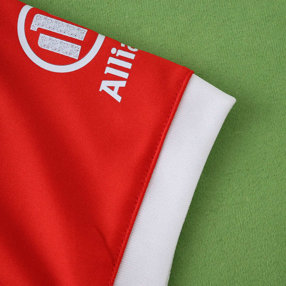2526 season Fußball-Club Bayern München home Kids kit