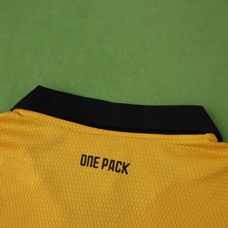 2526 season Wolverhampton Wanderers F.C. home Fan version