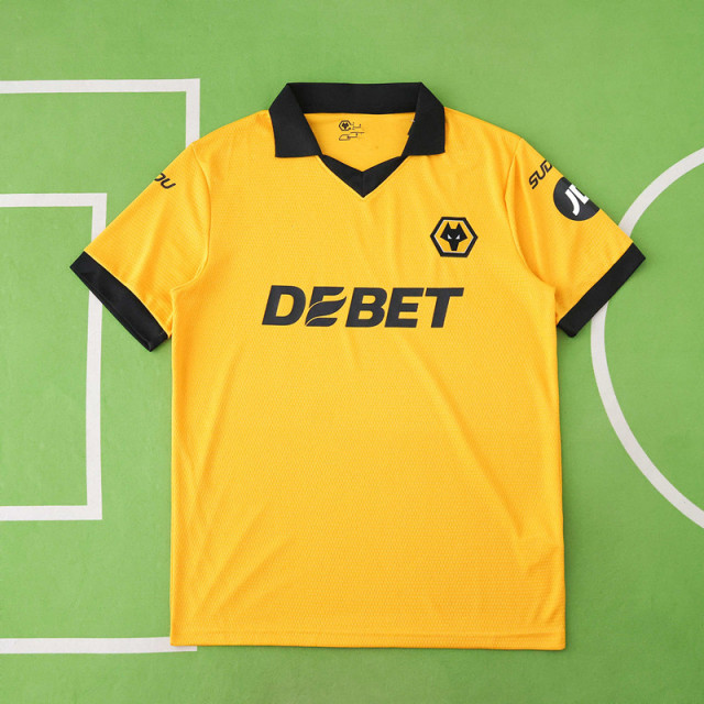 2526 season Wolverhampton Wanderers F.C. home Fan version