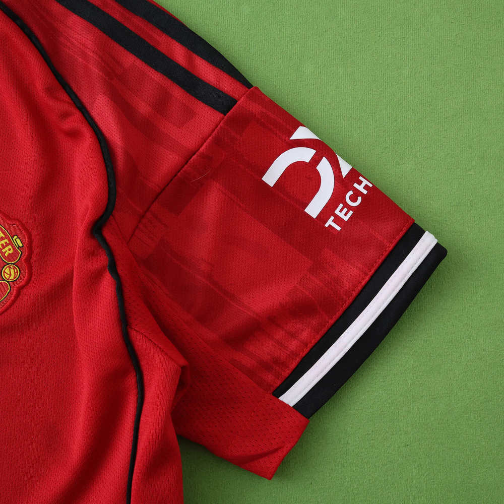 2526 season Manchester United F.C. home Kids kit