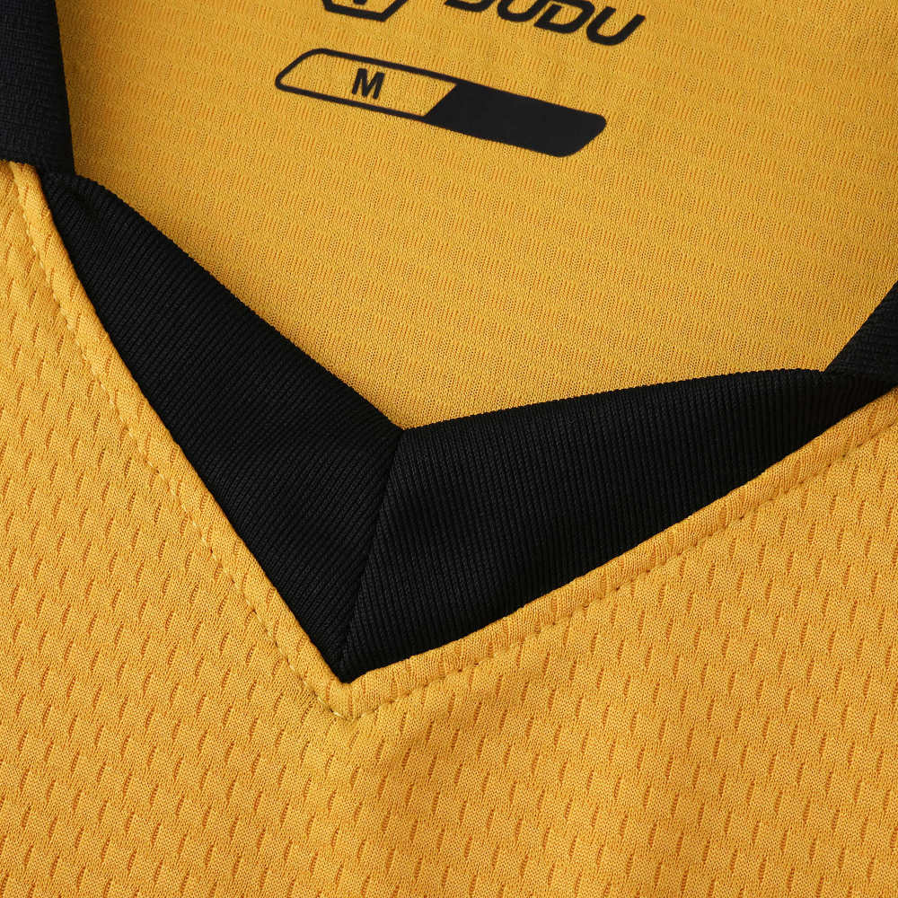 2526 season Wolverhampton Wanderers F.C. home Fan version