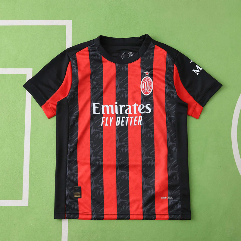 2556 season A.C. Milan home Kids kit