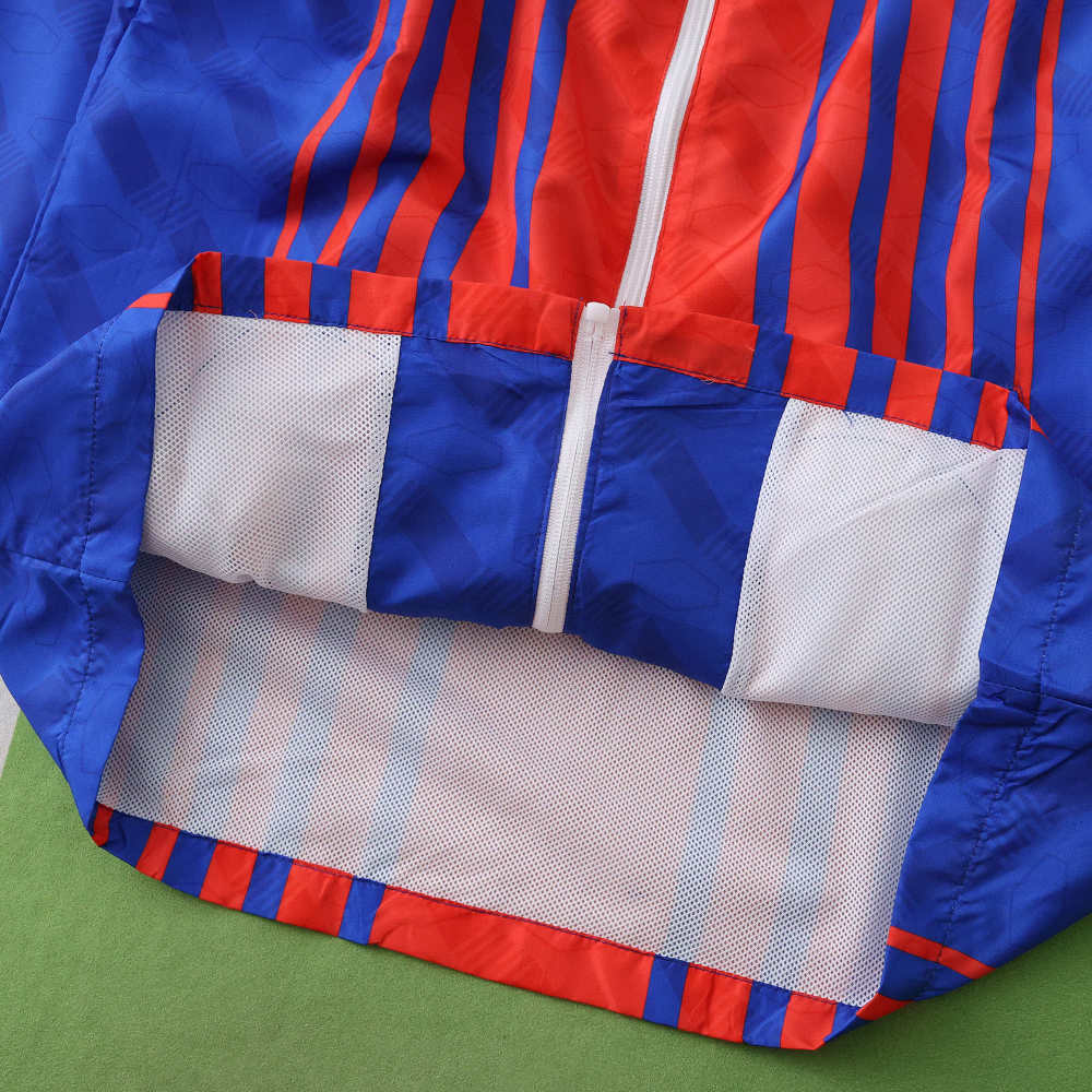 2526  FC Barcelona / Barça windbreaker