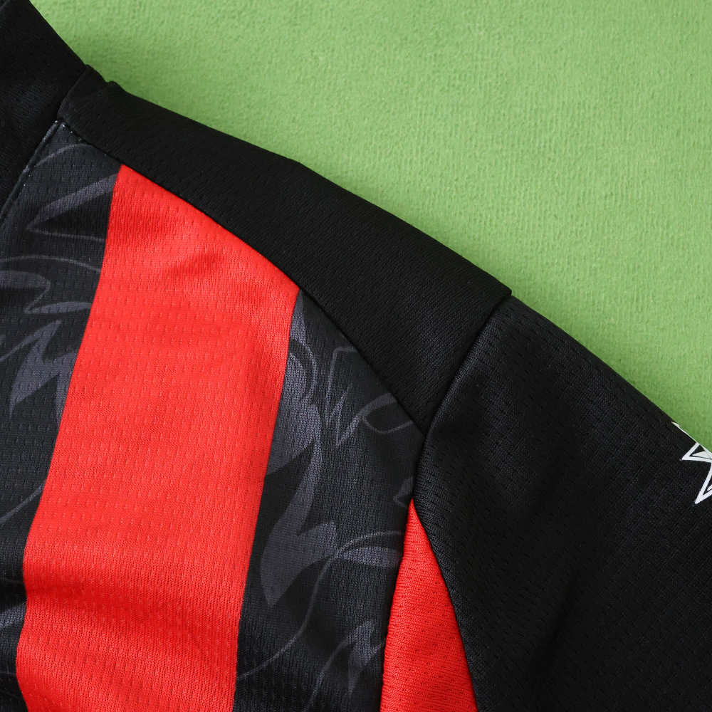2556 season A.C. Milan home Kids kit