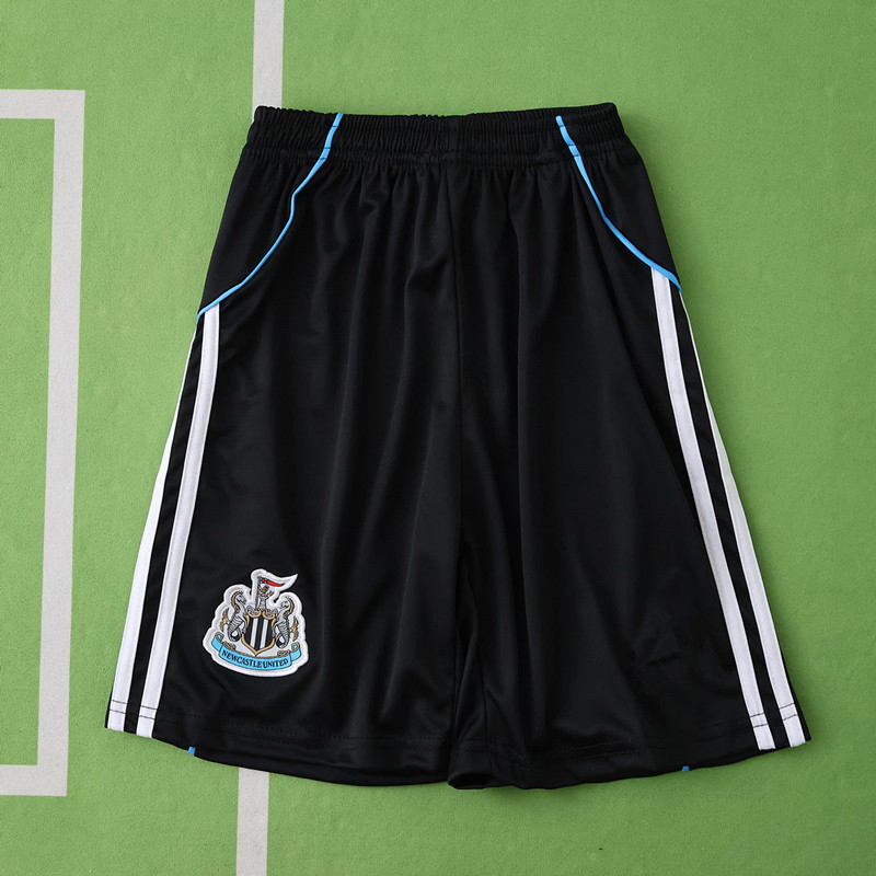 2526 season Newcastle United F.C. home Kids kit